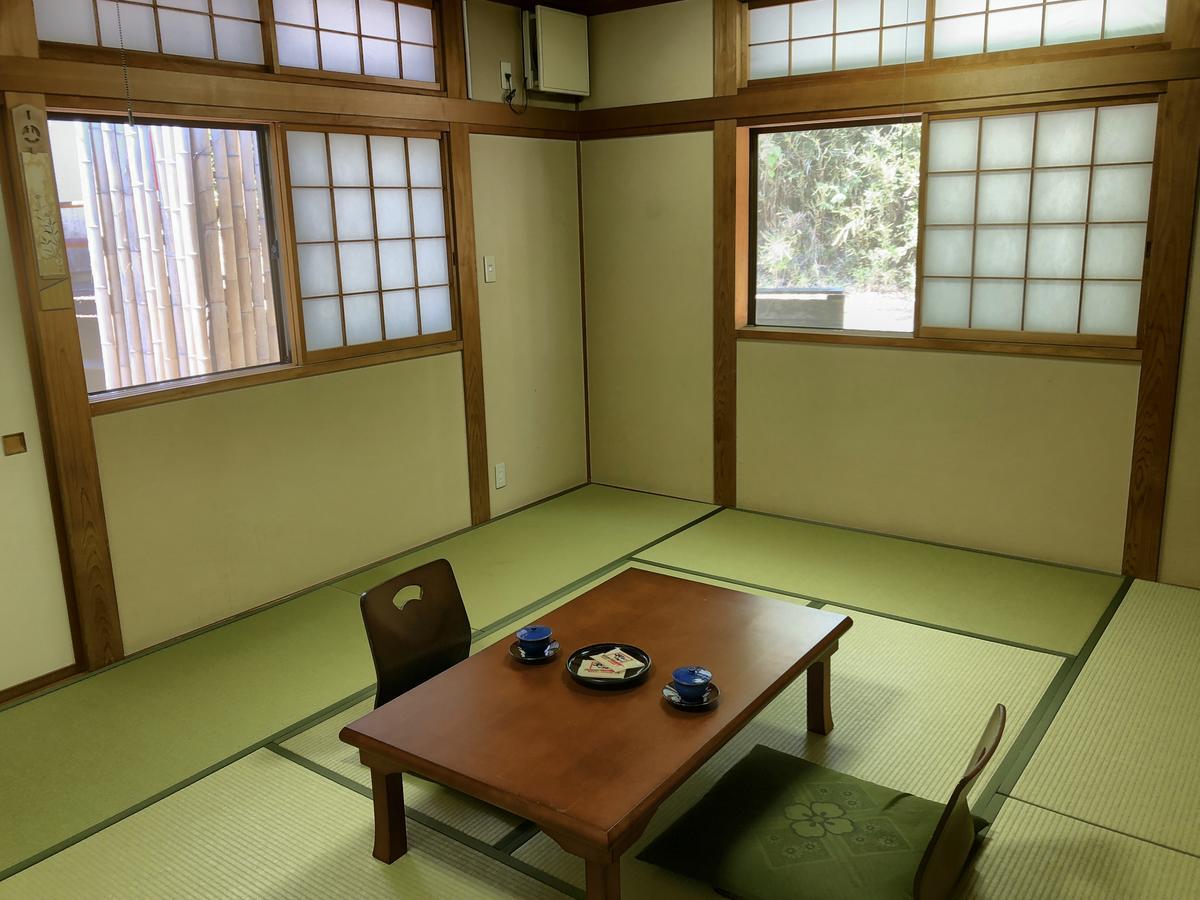 Takasaki Kannonyama Onsen Kinzanso Hotel Zewnętrze zdjęcie