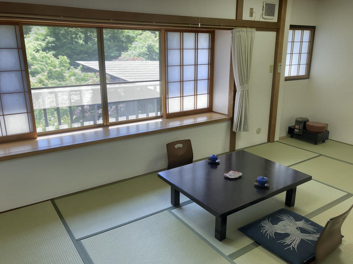 Takasaki Kannonyama Onsen Kinzanso Hotel Zewnętrze zdjęcie